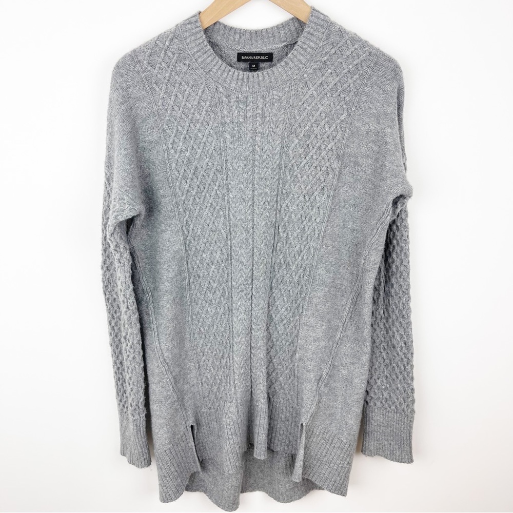 Banana Republic Gray Cable Tunic Sweater Size Medium